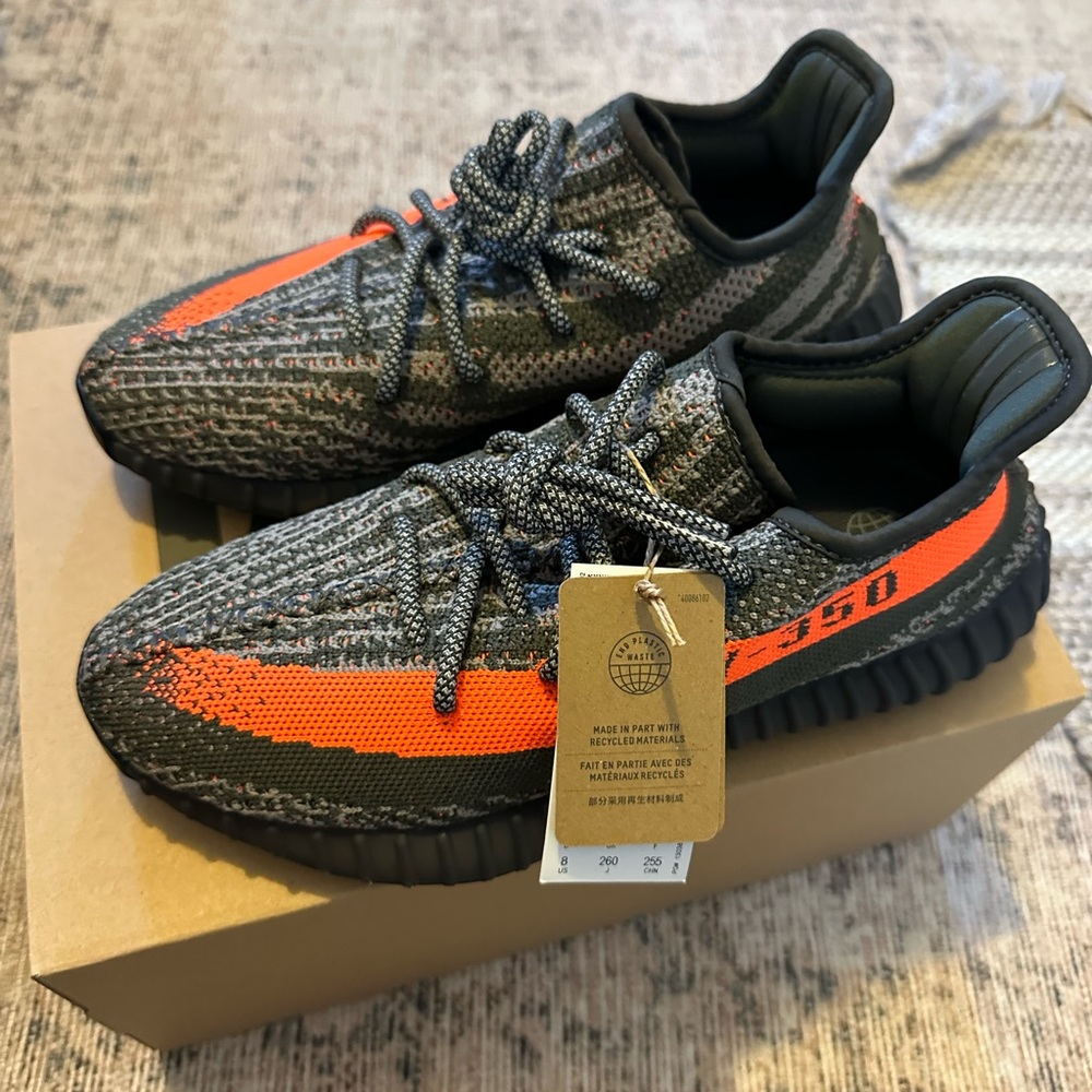 adidas Yeezy Boost 350 V2 Carbon Beluga, mens 8 equivalent to womens 9.5